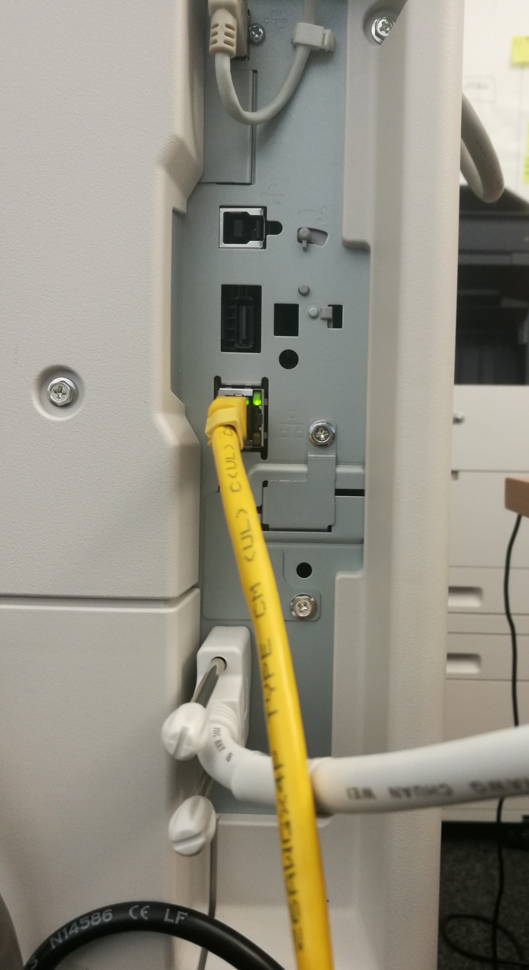 VersaLink-C7030-connection.jpg